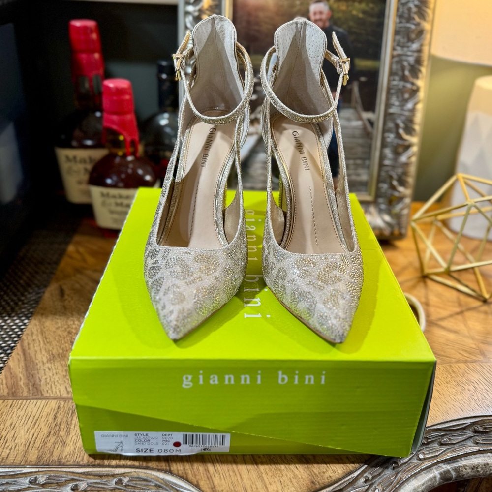 Gianni Bini Size 8 Leopard Gold Silver Glitter Women's Heels - Picture 4 of 8